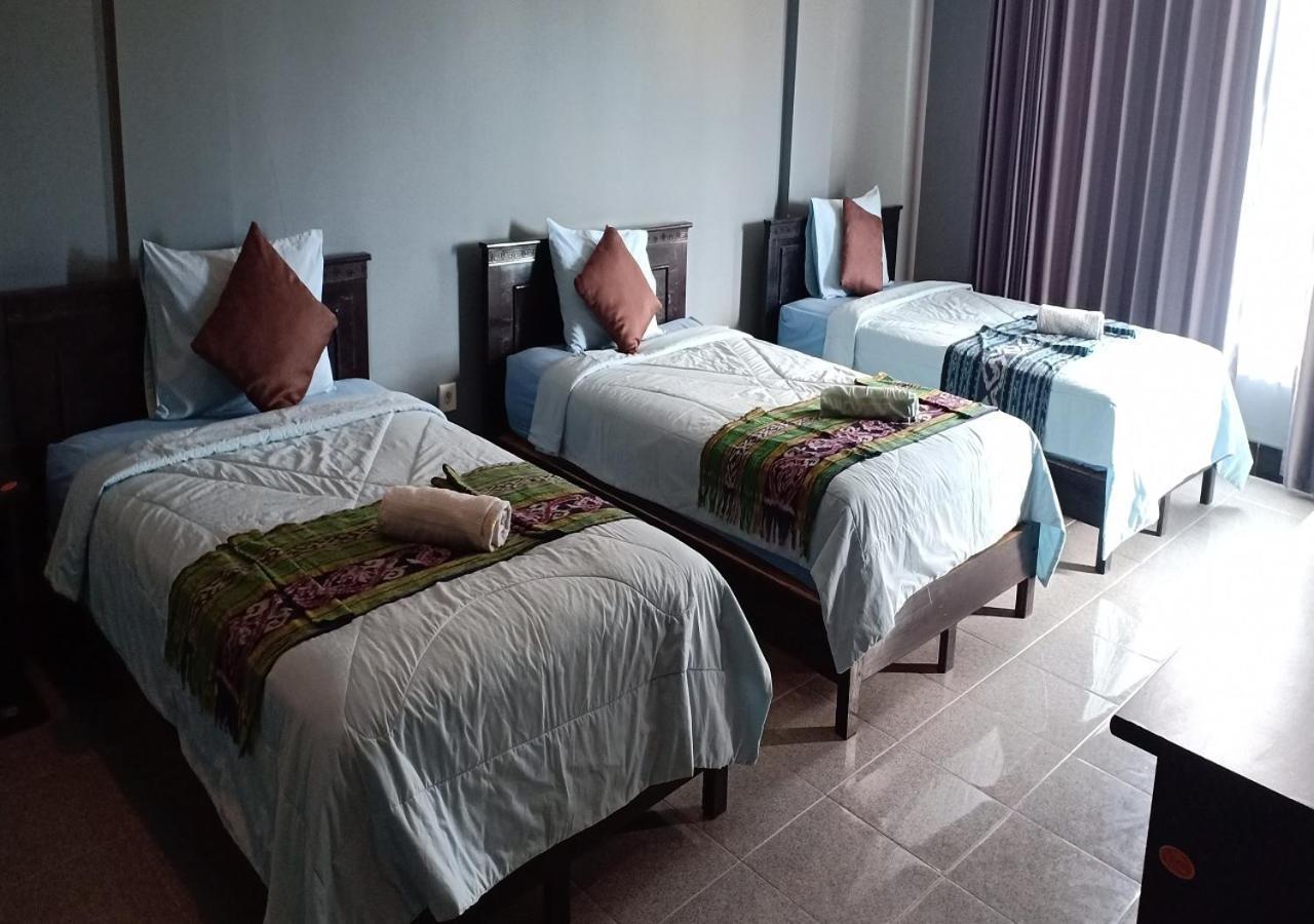 Ridho Malik Hotel Bumbang Exterior photo